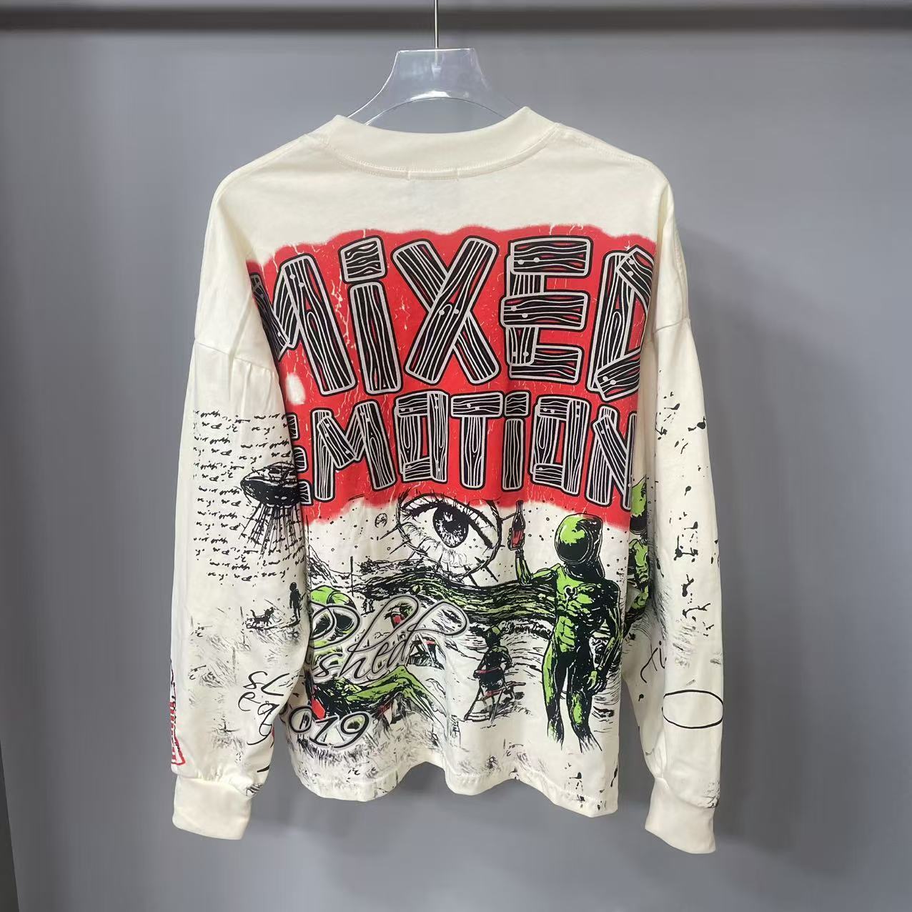 Hochwertiges Designer MIXED-EM – Fashion Streetwear Bewertung und Preis