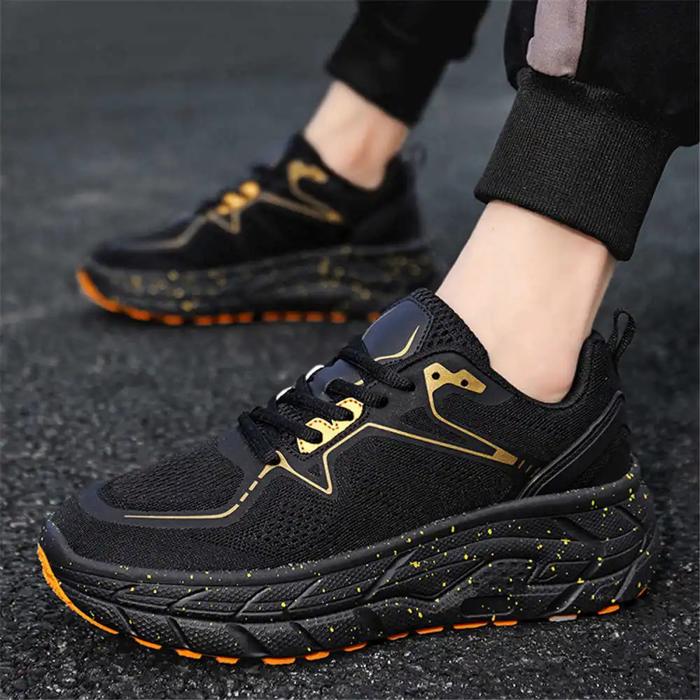 Rutscht nicht, Größe 37, Schuh – Street Fashion Canada Bewertung und Preis